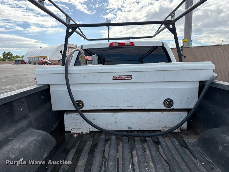 image for item FI2075 2019 Chevrolet Silverado 2500HD Ext. Cab pickup truck