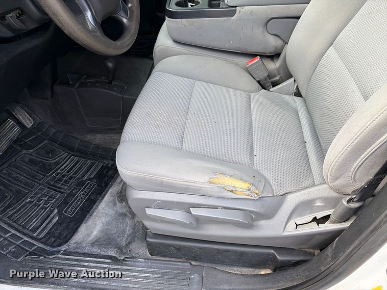 image for item FI2075 2019 Chevrolet Silverado 2500HD Ext. Cab pickup truck