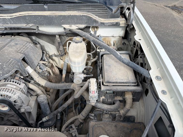 image for item FI2075 2019 Chevrolet Silverado 2500HD Ext. Cab pickup truck