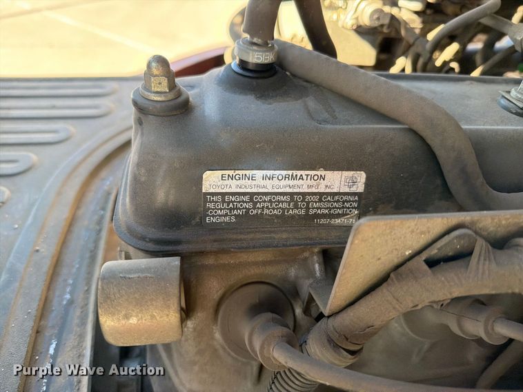 image for item FI2085 2003 Toyota 7FGU18 forklift