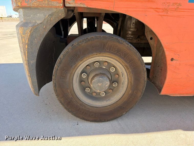 image for item FI2085 2003 Toyota 7FGU18 forklift