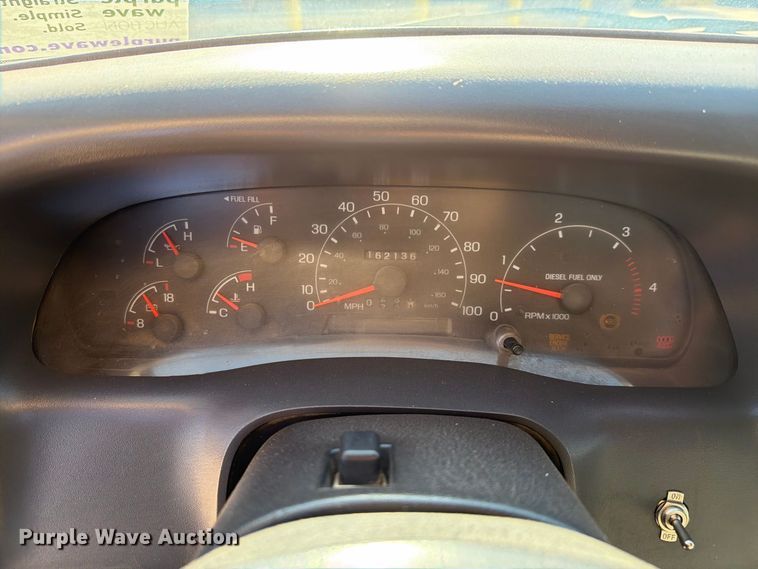 image for item FI2088 1999 Ford F550 utility / service truck