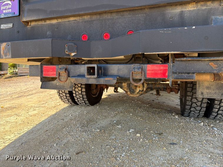 image for item FJ2031 2015 Ford F350 Super Duty utility bed pickup truck