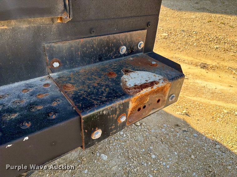 image for item FJ2031 2015 Ford F350 Super Duty utility bed pickup truck