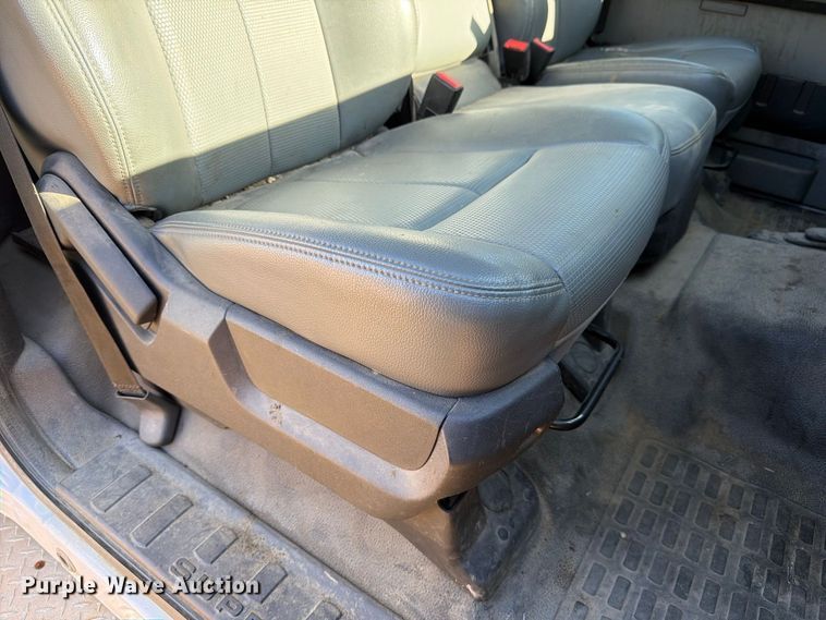 image for item FJ2031 2015 Ford F350 Super Duty utility bed pickup truck