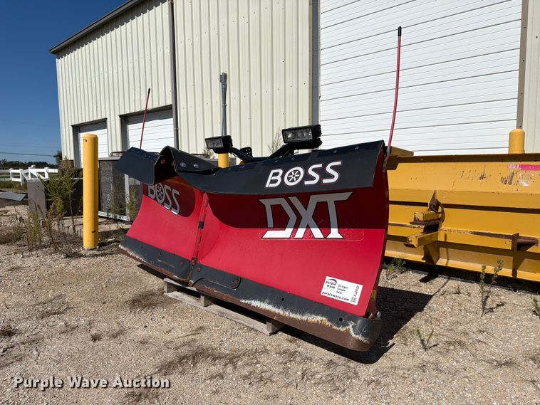 image for item FJ2032 2020 Boss Power-V DXT V-Plow
