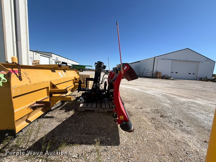 image for item FJ2032 2020 Boss Power-V DXT V-Plow