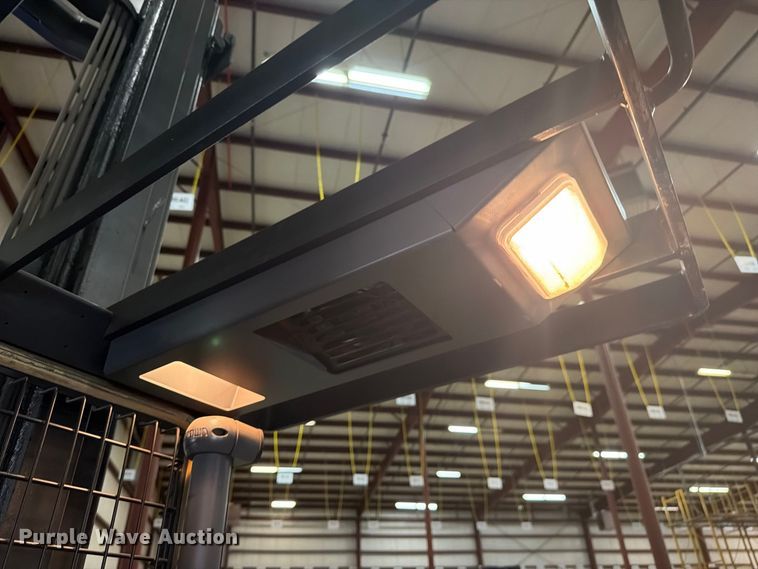 image for item FJ2035 2018 Crown SP4050-30 order picker