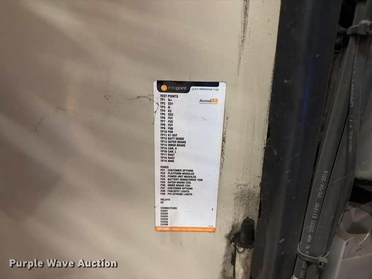 image for item FJ2035 2018 Crown SP4050-30 order picker