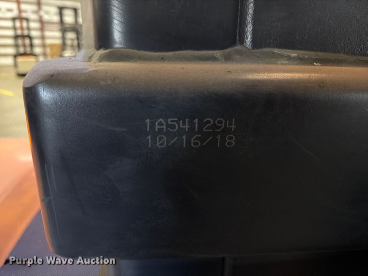image for item FJ2035 2018 Crown SP4050-30 order picker