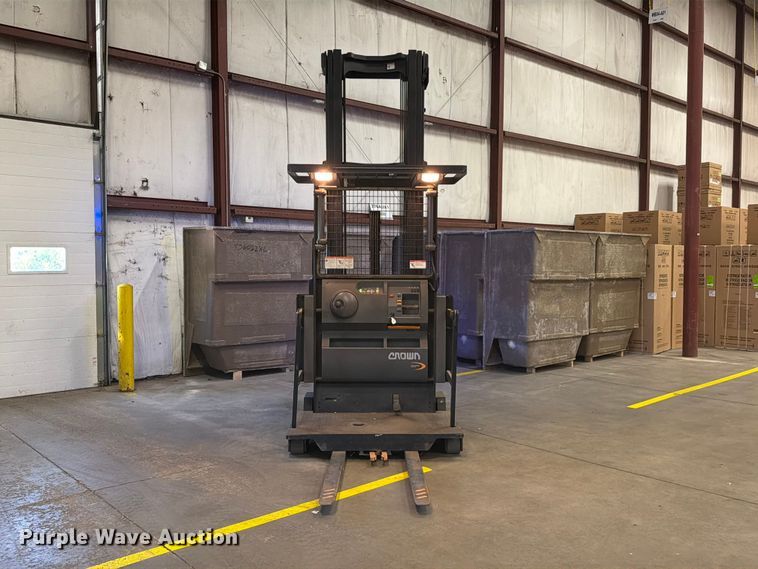 image for item FJ2036 2018 Crown SP4050-30 forklift