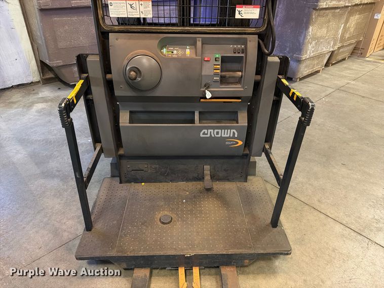 image for item FJ2036 2018 Crown SP4050-30 forklift