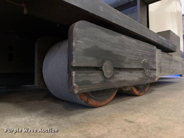 image for item FJ2036 2018 Crown SP4050-30 forklift