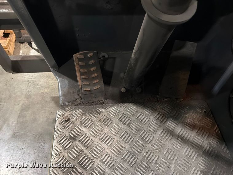 image for item FJ2047 2017 CombiLift CB6600 forklift