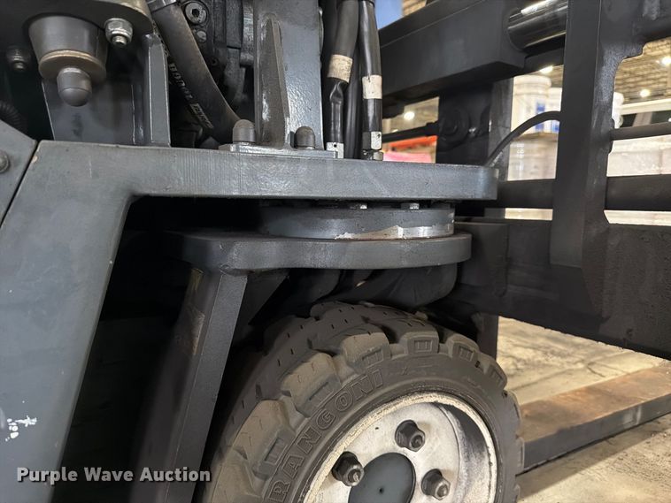 image for item FJ2047 2017 CombiLift CB6600 forklift