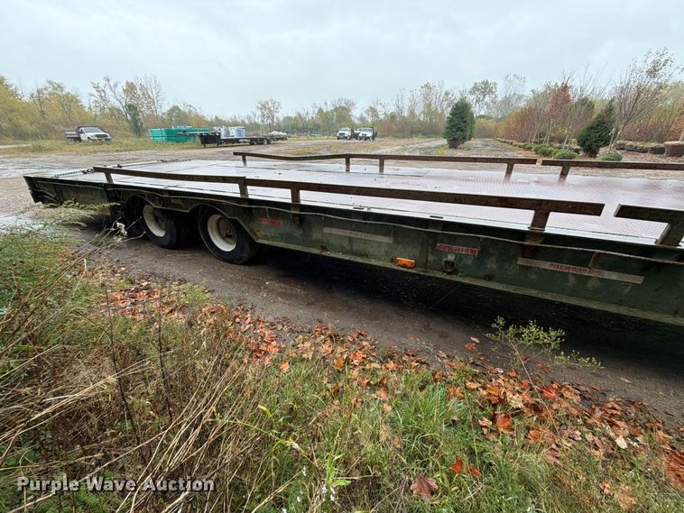 image for item FJ2049 1993 Wilson 4470 FT Muv-all drop deck hydraulic tail equipment trailer