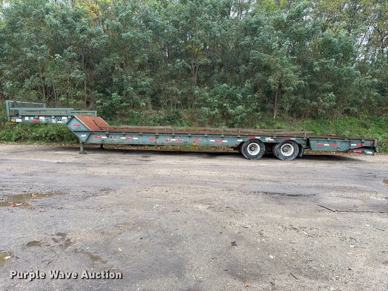 image for item FJ2049 1993 Wilson 4470 FT Muv-all drop deck hydraulic tail equipment trailer