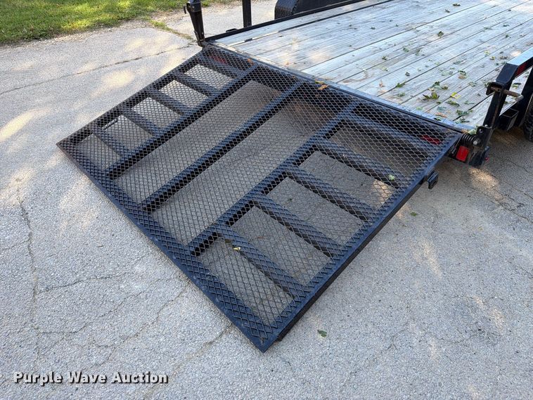 image for item FJ2066 2022 Sure-Trac ST8216TATTV-B-070 utility trailer
