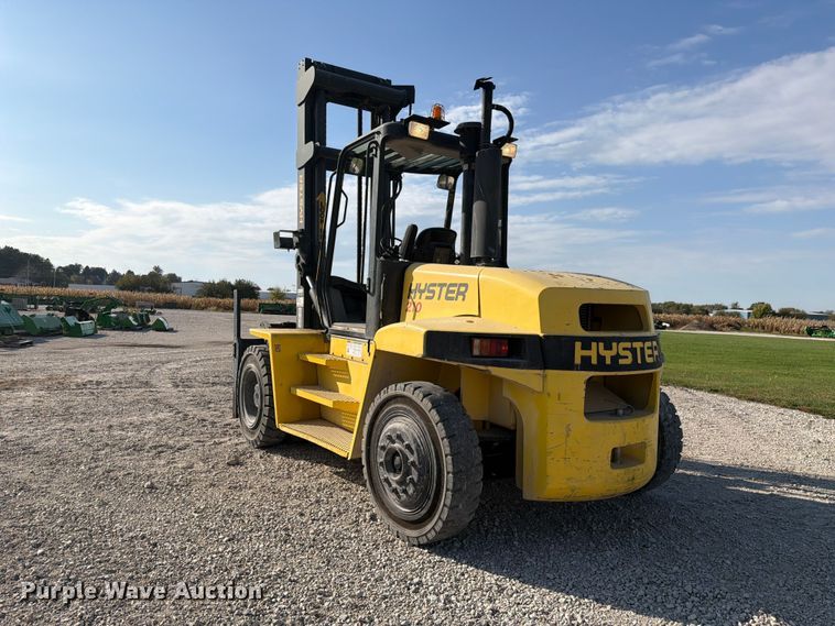 image for item FJ2068 2003 Hyster H210HD forklift