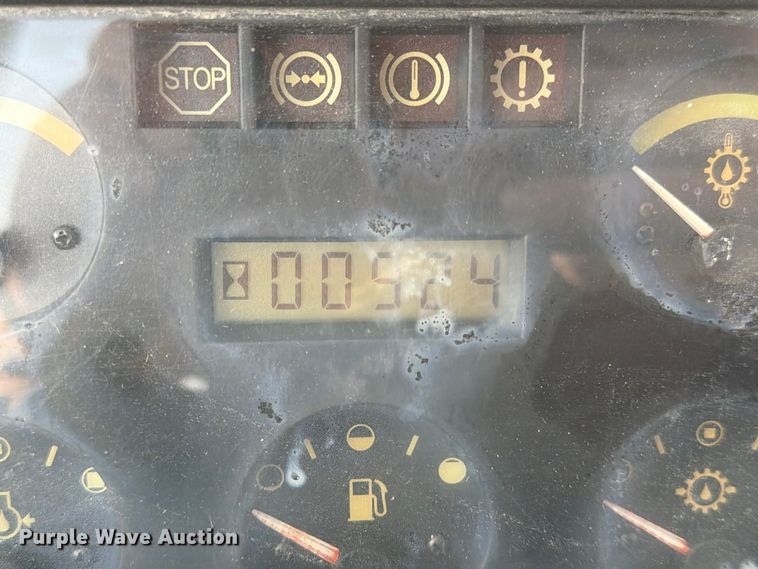 image for item FJ2068 2003 Hyster H210HD forklift