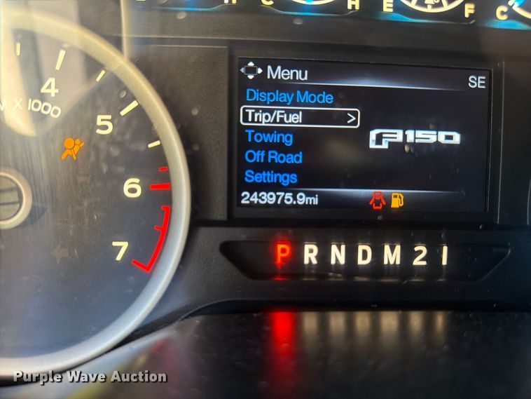 image for item FK2173 2015 Ford F150 Crew Cab pickup truck