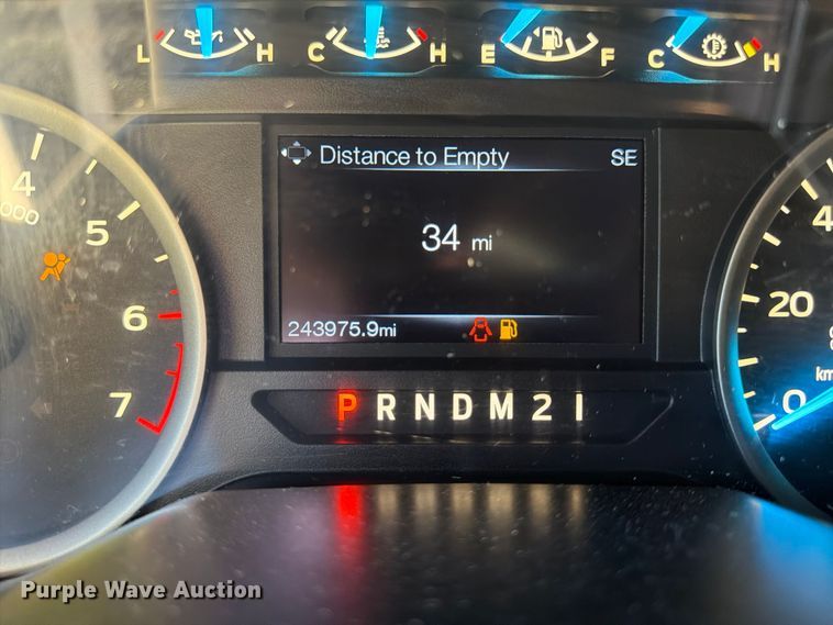 image for item FK2173 2015 Ford F150 Crew Cab pickup truck