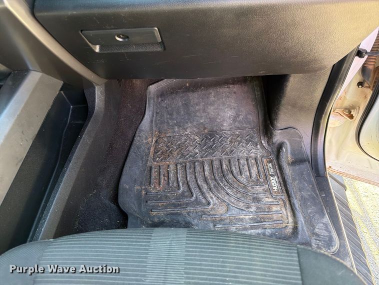 image for item FK2173 2015 Ford F150 Crew Cab pickup truck