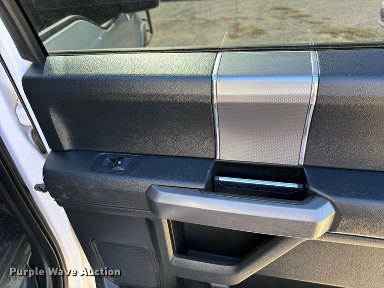 image for item FK2173 2015 Ford F150 Crew Cab pickup truck