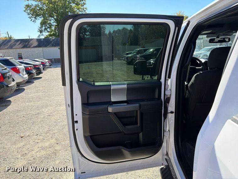 image for item FK2173 2015 Ford F150 Crew Cab pickup truck
