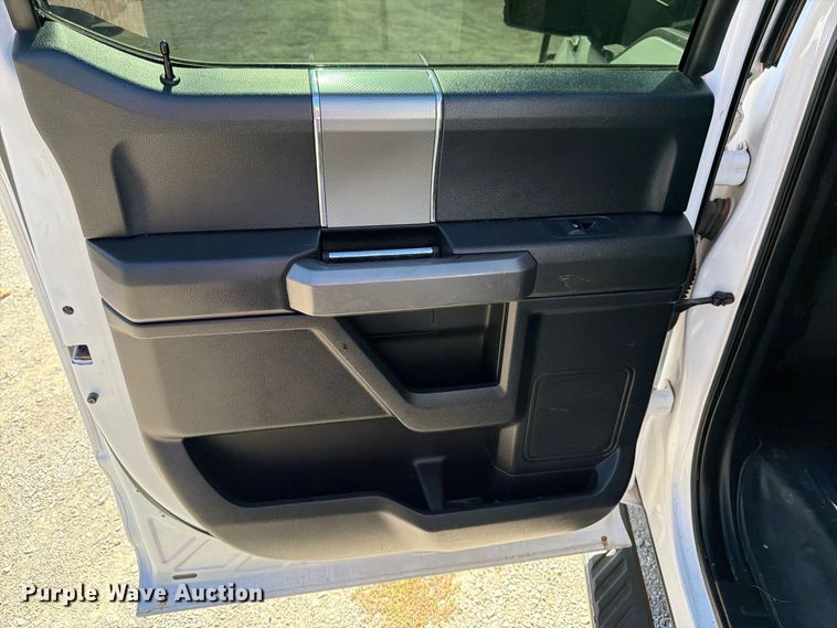image for item FK2173 2015 Ford F150 Crew Cab pickup truck