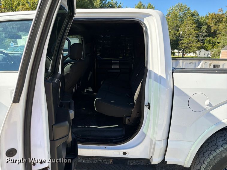 image for item FK2173 2015 Ford F150 Crew Cab pickup truck
