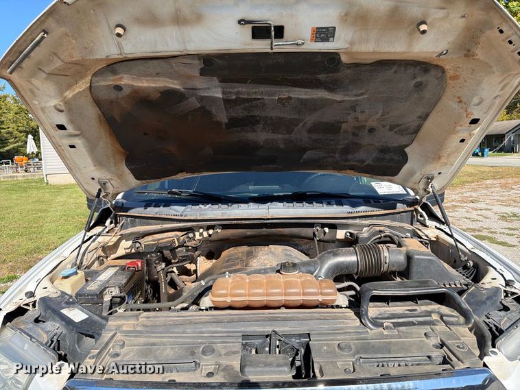 image for item FK2173 2015 Ford F150 Crew Cab pickup truck