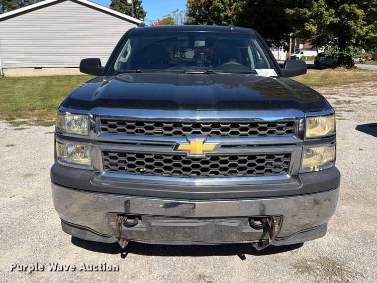 image for item FK2174 2015 Chevrolet Silverado 1500 Crew Cab pickup truck