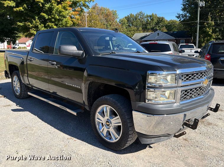 image for item FK2174 2015 Chevrolet Silverado 1500 Crew Cab pickup truck