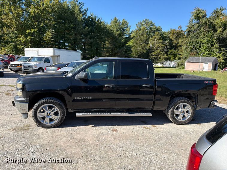 image for item FK2174 2015 Chevrolet Silverado 1500 Crew Cab pickup truck