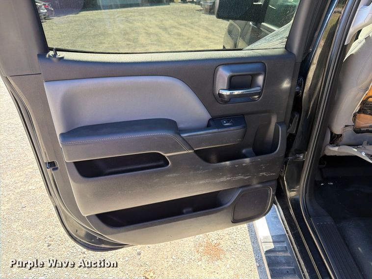 image for item FK2174 2015 Chevrolet Silverado 1500 Crew Cab pickup truck