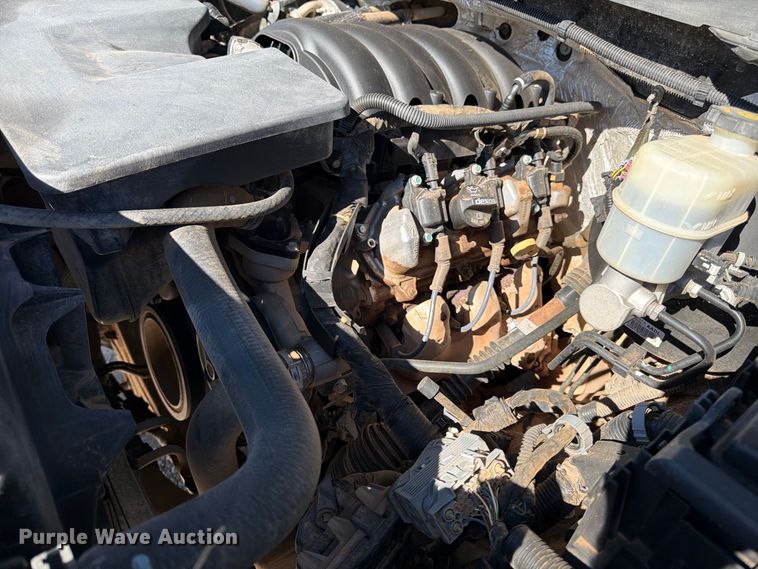 image for item FK2174 2015 Chevrolet Silverado 1500 Crew Cab pickup truck