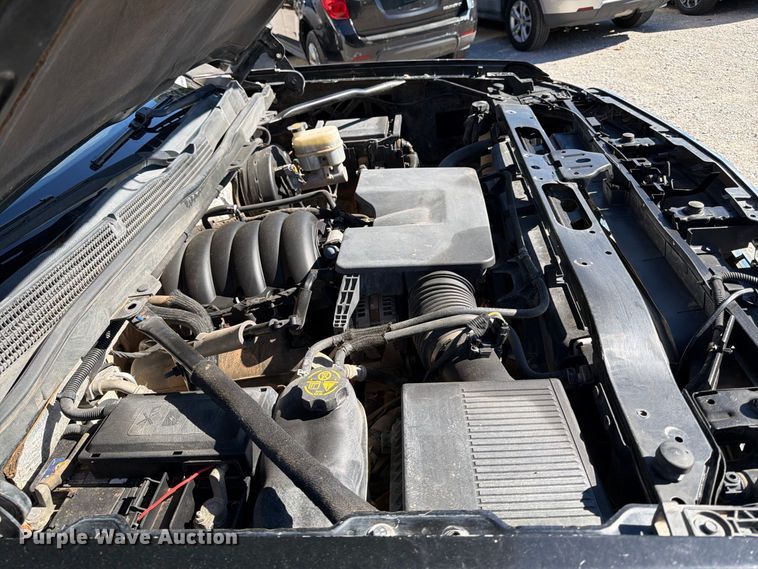 image for item FK2174 2015 Chevrolet Silverado 1500 Crew Cab pickup truck