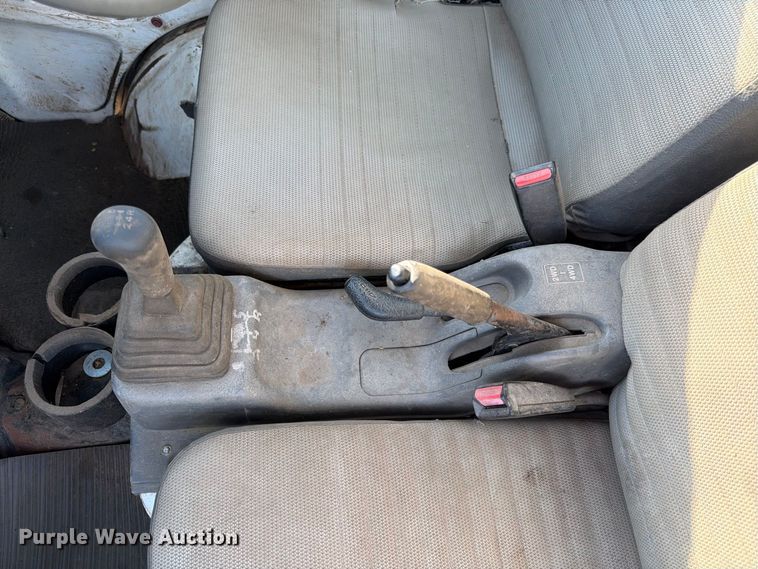 image for item FK3835 1996 Suzuki utility vehicle