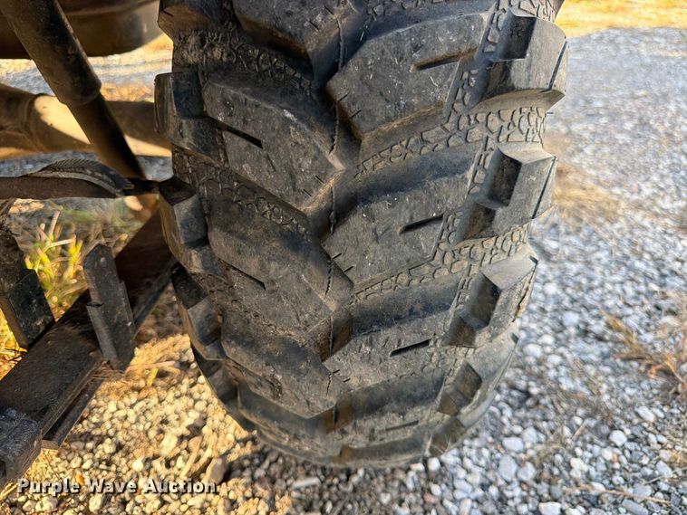 image for item FK3835 1996 Suzuki utility vehicle