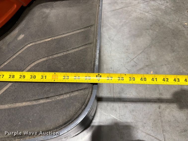 image for item FK3864 Toyota 8HBE30 order picker