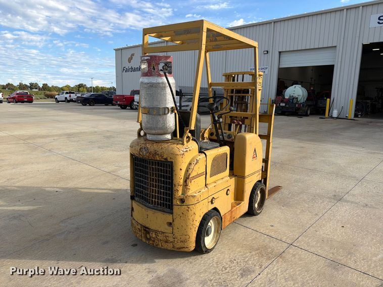 image for item FK3865 Allis-Chalmers FT 25-24 forklift