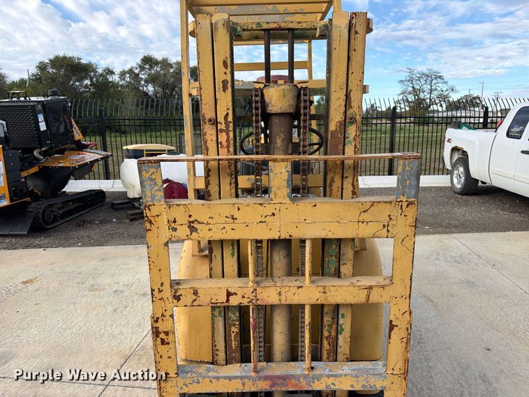 image for item FK3865 Allis-Chalmers FT 25-24 forklift