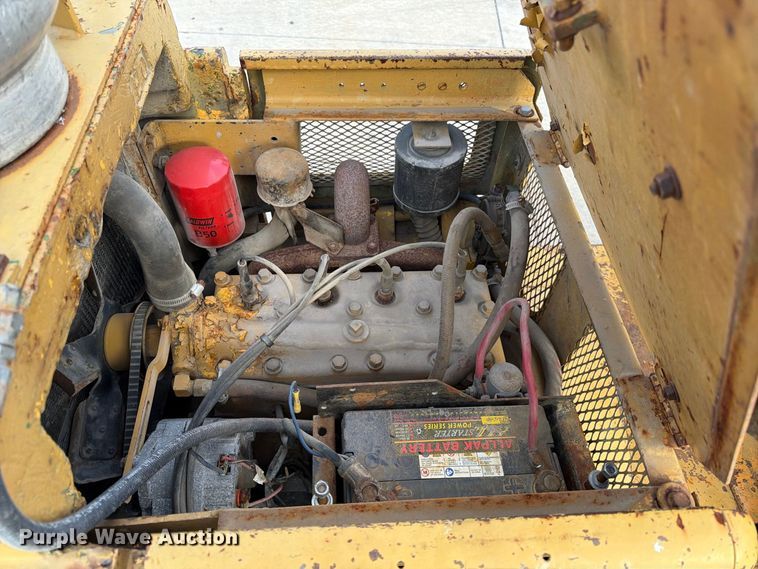 image for item FK3865 Allis-Chalmers FT 25-24 forklift