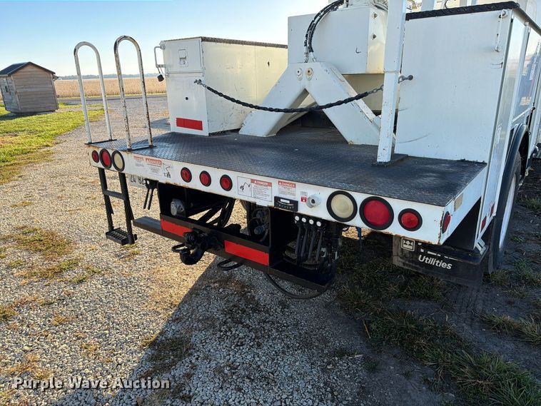 image for item FK4199 2010 International 4300 bucket truck