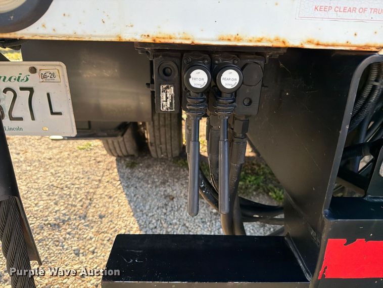 image for item FK4199 2010 International 4300 bucket truck