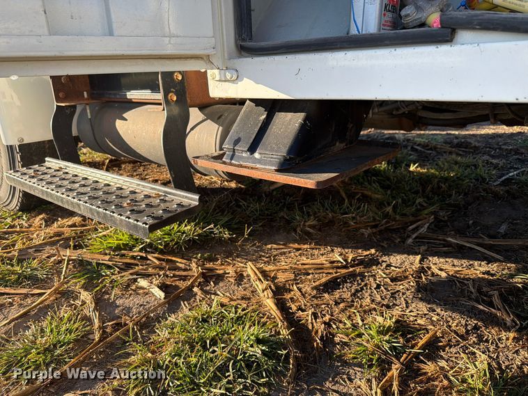 image for item FK4199 2010 International 4300 bucket truck