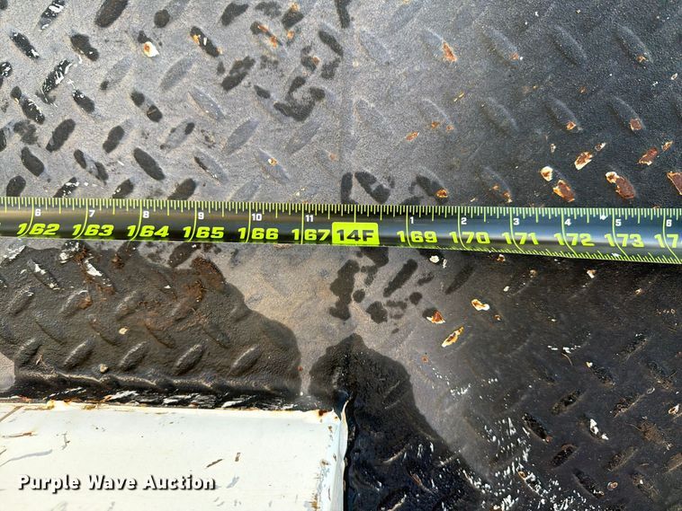 image for item FK4199 2010 International 4300 bucket truck