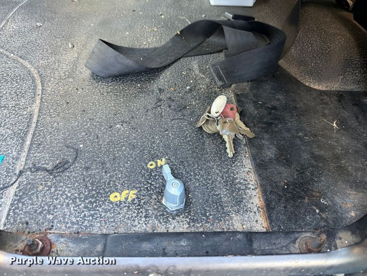 image for item FK4199 2010 International 4300 bucket truck