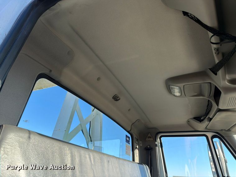 image for item FK4199 2010 International 4300 bucket truck